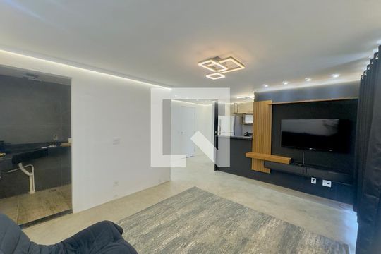 Sala de apartamento para alugar com 1 quarto, 48m² em Vila Itapegica, Guarulhos