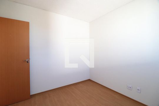 Quarto 2 de apartamento para alugar com 2 quartos, 41m² em Chácaras Tubalina E Quartel, Uberlândia