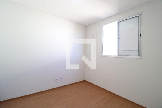 Quarto 2 de apartamento para alugar com 2 quartos, 41m² em Chácaras Tubalina E Quartel, Uberlândia