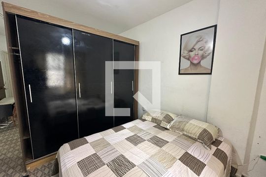 Quarto de apartamento para alugar com 1 quarto, 38m² em Centro, São Vicente