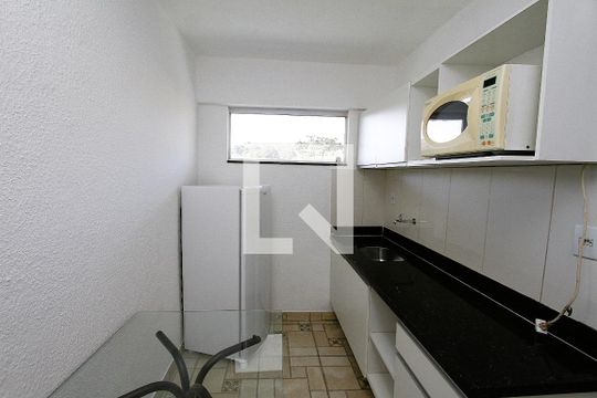 Kitnet de kitnet/studio para alugar com 1 quarto, 35m² em João Pinheiro, Belo Horizonte
