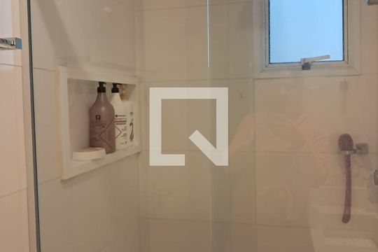 Banheiro de apartamento à venda com 3 quartos, 74m² em Parque Prado, Campinas