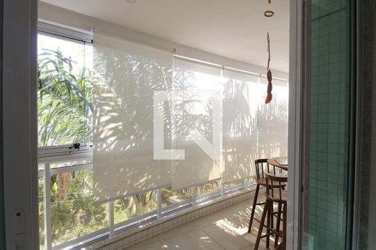 Sala de apartamento para alugar com 2 quartos, 101m² em Braga, Cabo Frio