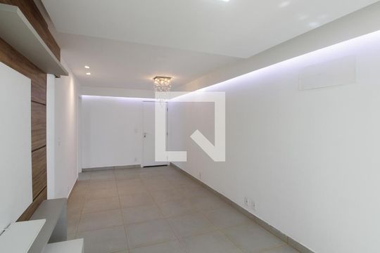 Sala de apartamento para alugar com 2 quartos, 101m² em Braga, Cabo Frio