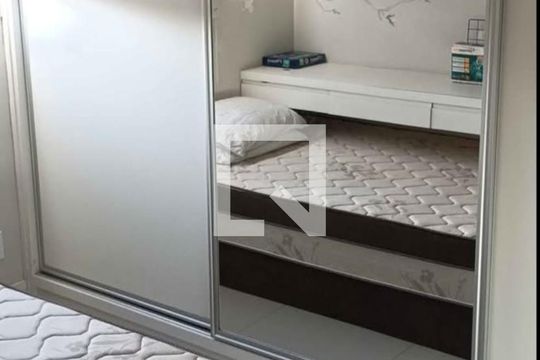 Apartamento para alugar com 2 quartos, 50m² em Parque Joquei Club, Campos dos Goytacazes