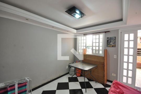 Sala 1 de casa à venda com 7 quartos, 360m² em Vila Irmaos Arnoni, São Paulo
