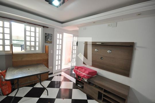 Sala 1 de casa à venda com 7 quartos, 360m² em Vila Irmaos Arnoni, São Paulo