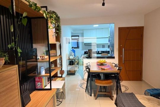 Apartamento para alugar com 2 quartos, 82m² em Teixeiras, Juiz de Fora