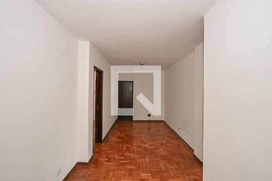 Sala de apartamento para alugar com 2 quartos, 54m² em Jardim das Palmas, São Paulo