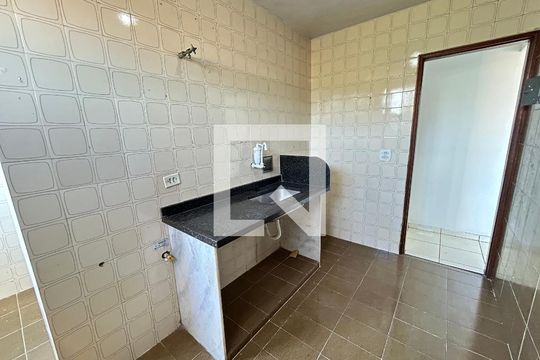 Cozinha de apartamento para alugar com 2 quartos, 60m² em Jacarepaguá, Rio de Janeiro