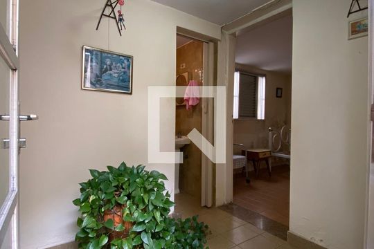 Casa à venda com 2 quartos, 573m² em Centro, Osasco