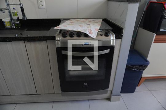 Apartamento para alugar com 2 quartos, 34m² em Fazenda Aricanduva, São Paulo