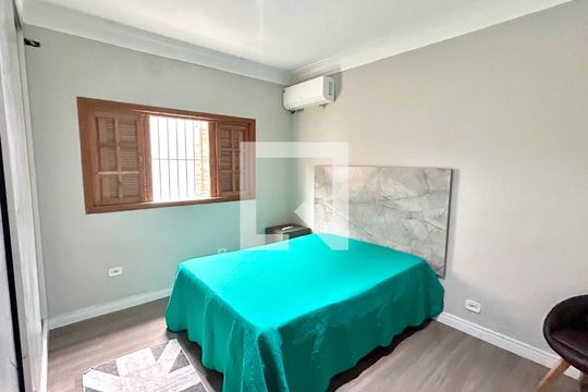 Quarto 2 de casa para alugar com 3 quartos, 170m² em Jardim Santa Mena, Guarulhos