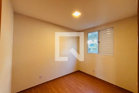 Quarto 1 de apartamento à venda com 2 quartos, 40m² em Chácara Estela, Barueri
