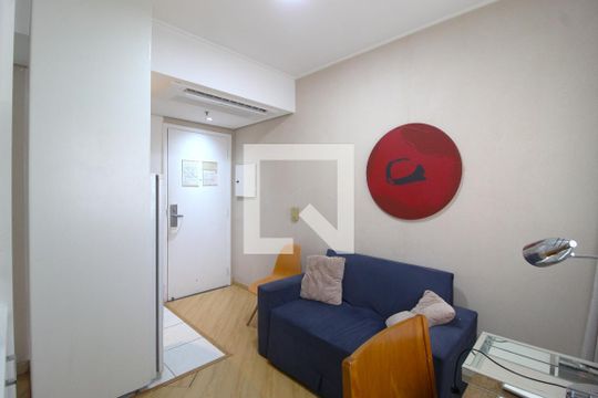 Sala/Cozinha de apartamento para alugar com 1 quarto, 26m² em Indianópolis, São Paulo