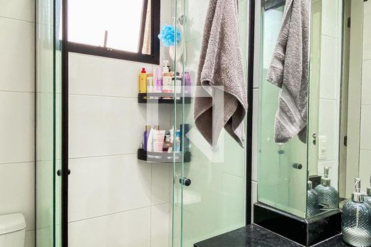 Banheiro  de apartamento à venda com 2 quartos, 40m² em Cidade Patriarca, São Paulo