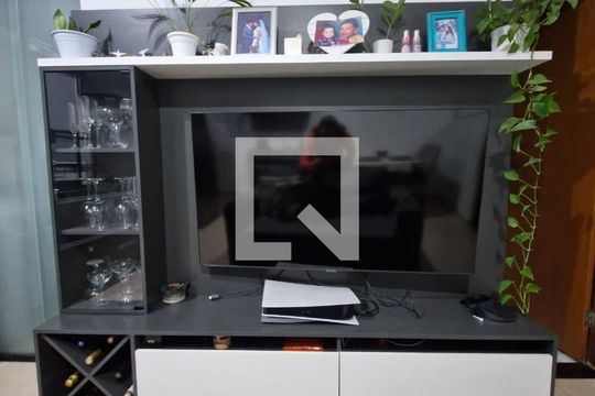 Sala de apartamento à venda com 2 quartos, 40m² em Vila Esperança, São Paulo