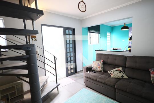 Sala/Cozinha de casa para alugar com 3 quartos, 140m² em Jaguaribe, Osasco