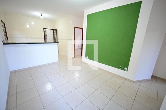 Casa à venda com 3 quartos, 150m² em Jardim Eli Forte, Goiânia