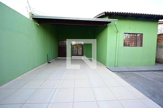 Casa à venda com 3 quartos, 150m² em Jardim Eli Forte, Goiânia
