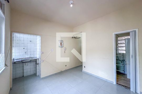 Kitnet/Studio para alugar com 1 quarto, 16m² em Lapa, Rio de Janeiro
