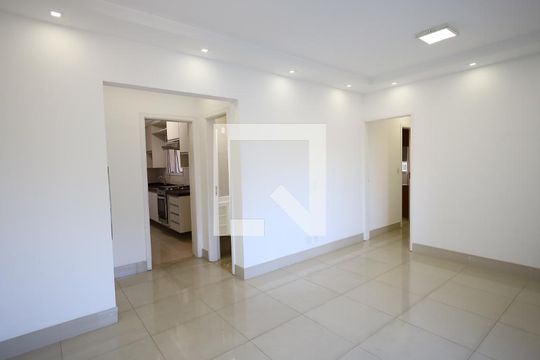 Sala de apartamento à venda com 3 quartos, 87m² em Vila Campesina, Osasco