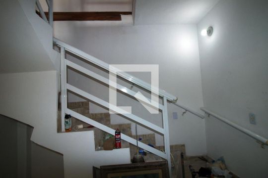 Sala - Escada de casa à venda com 3 quartos, 120m² em Irajá, Rio de Janeiro