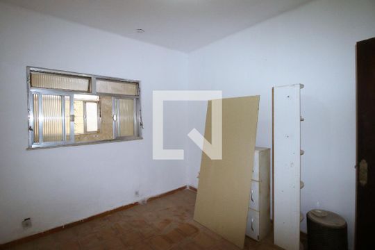 Quarto 1 de casa à venda com 3 quartos, 120m² em Irajá, Rio de Janeiro