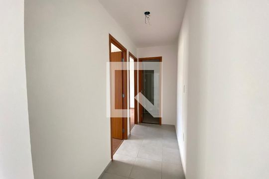 Apartamento para alugar com 2 quartos, 44m² em Del Castilho, Rio de Janeiro