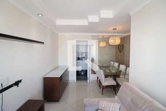 Apartamento para alugar com 2 quartos, 62m² em Vila Diva, São Paulo
