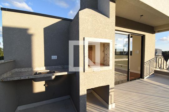 Cobertura de casa de condomínio para alugar com 3 quartos, 180m² em Bacacheri, Curitiba