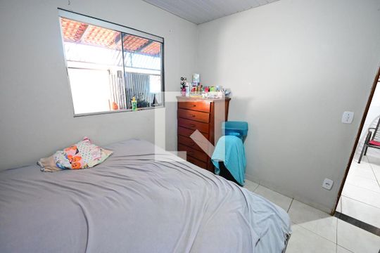 Casa à venda com 3 quartos, 100m² em Residencial Real Conquista, Goiânia