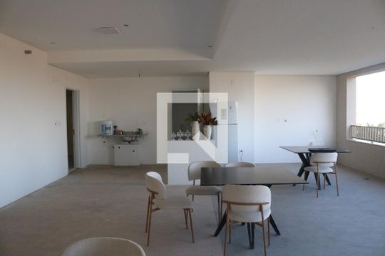 Sala de apartamento à venda com 3 quartos, 182m² em Alto de Pinheiros, São Paulo