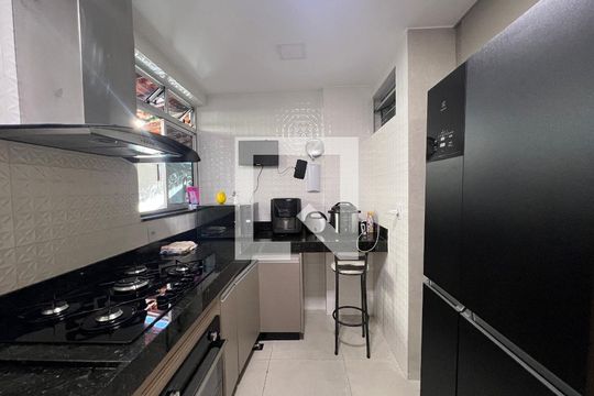 Cozinha de apartamento à venda com 2 quartos, 93m² em Castelo, Belo Horizonte