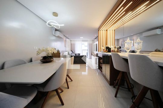 Sala/Cozinha de casa de condomínio à venda com 2 quartos, 92m² em Vila Frugoli, São Paulo
