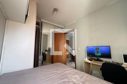Suíte  de apartamento à venda com 1 quarto, 42m² em Samambaia, Brasília