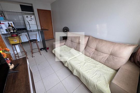 Sala de apartamento à venda com 1 quarto, 42m² em Samambaia, Brasília