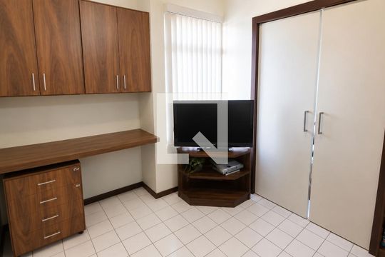 Studio de kitnet/studio à venda com 1 quarto, 27m² em SGAN 912, Brasília