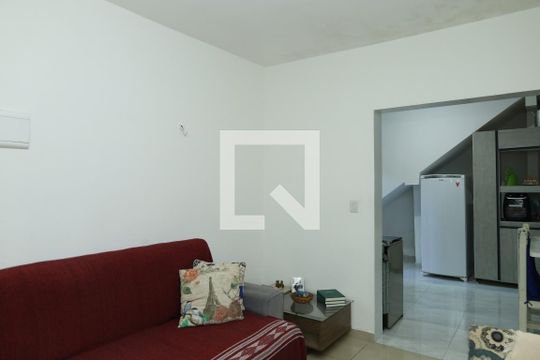 Sala 2 de casa à venda com 3 quartos, 110m² em Guaianases, São Paulo