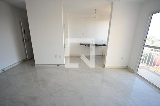 Apartamento para alugar com 3 quartos, 61m² em Setor Sudoeste, Goiânia