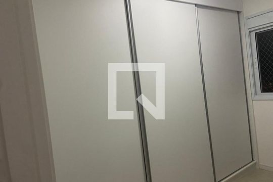 Quarto de apartamento para alugar com 2 quartos, 44m² em Vila Pirituba, São Paulo