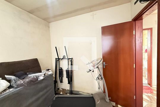 Quarto 1 de apartamento à venda com 2 quartos, 44m² em Parque Maracana, Contagem