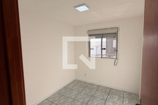 Quarto 1 de apartamento para alugar com 2 quartos, 40m² em Agronomia, Porto Alegre