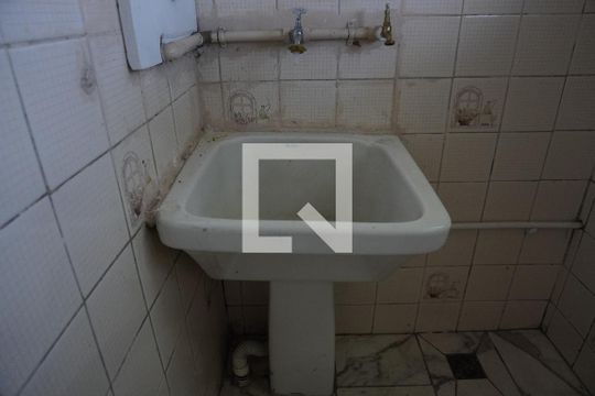 Apartamento para alugar com 2 quartos, 46m² em Itaim Paulista, São Paulo
