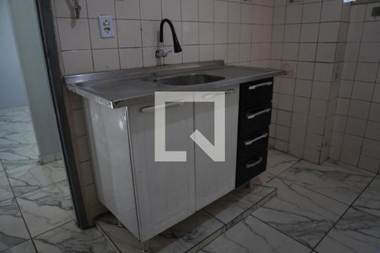 Apartamento para alugar com 2 quartos, 46m² em Itaim Paulista, São Paulo