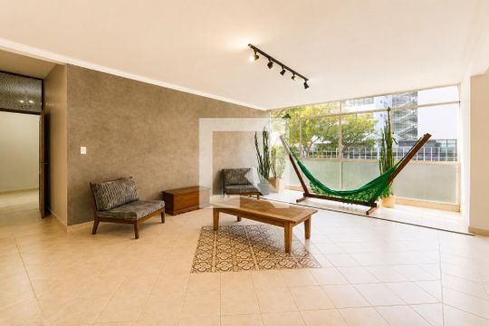 Sala de apartamento para alugar com 4 quartos, 200m² em Bela Vista, São Paulo