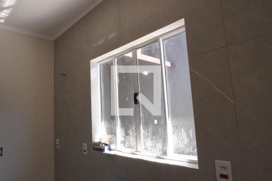 Casa para alugar com 2 quartos, 60m² em Jardim Embaré, São Carlos