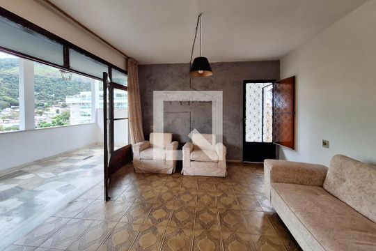 Sala de casa para alugar com 3 quartos, 319m² em São Francisco, Niterói