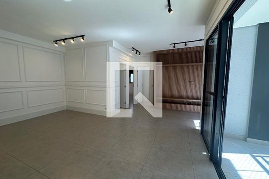 Sala de apartamento para alugar com 2 quartos, 88m² em Alphaville, Barueri