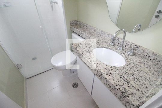 Banheiro de apartamento para alugar com 2 quartos, 63m² em Parque Residencial Aquarius, São José dos Campos